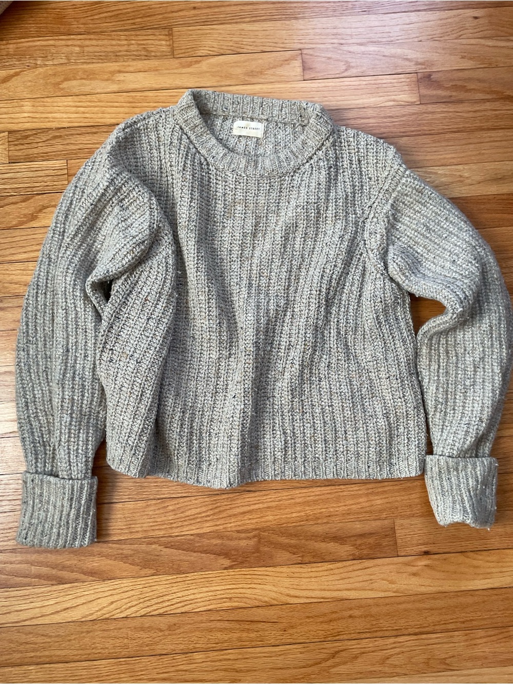 James Street Co. Chunky Lowe Pullover sweater, Marled Oat, *flawed sleeves*